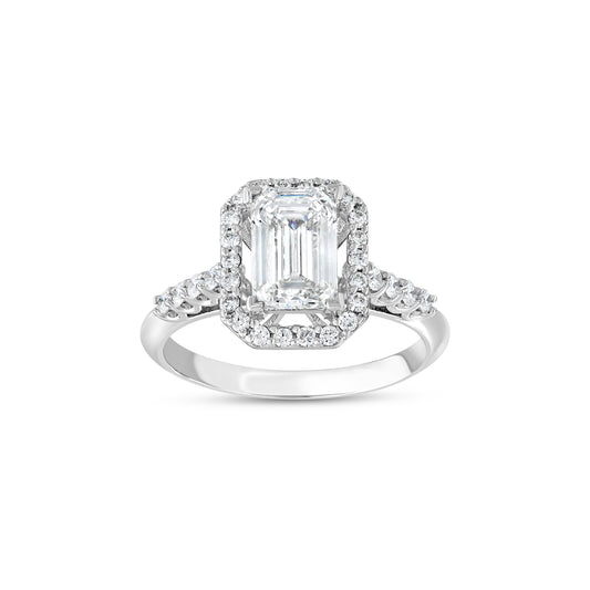 Lumière Halo Diamond Ring