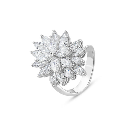 Jardin Éclat Diamond Ring