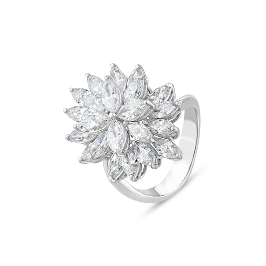 Jardin Éclat Diamond Ring