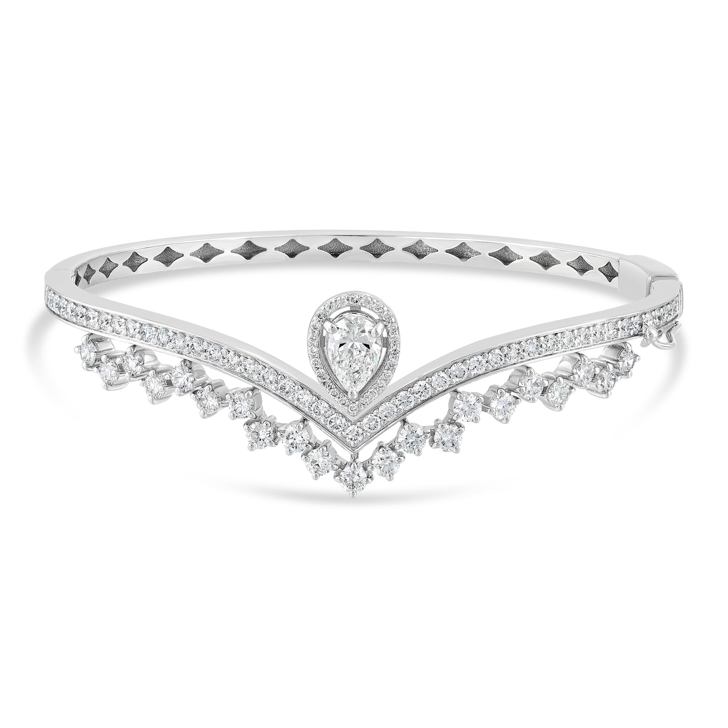 Crown Élysée Diamond Bangle