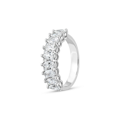 Éclat Curve Diamond Ring