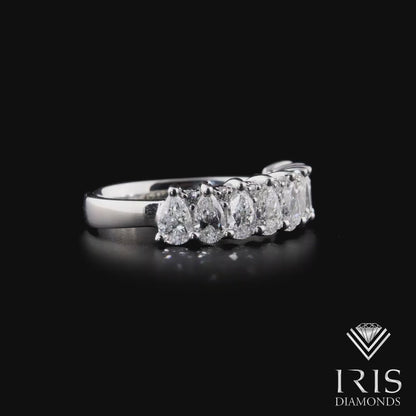 Éclat Curve Diamond Ring