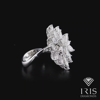 Jardin Éclat Diamond Ring